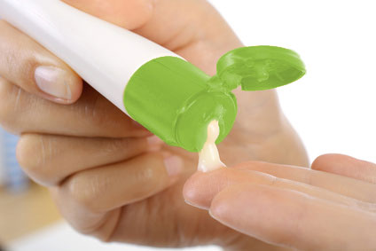 Hormoncreme©DanRace-Fotolia Natürliche Hormonersatztherapie